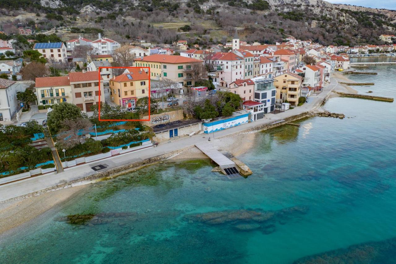 Seaview Apartments Baska Bagian luar foto